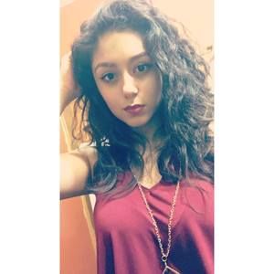 Meet your Posher, Mariela